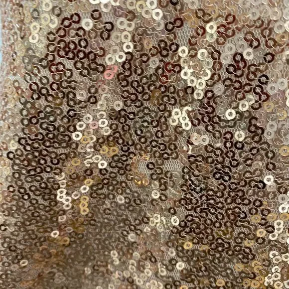 LULU’s Sequined Mini Dress SIZE MEDIUM Peach Short Sleeve V-Neck Cocktail Dress - Picture 6 of 8